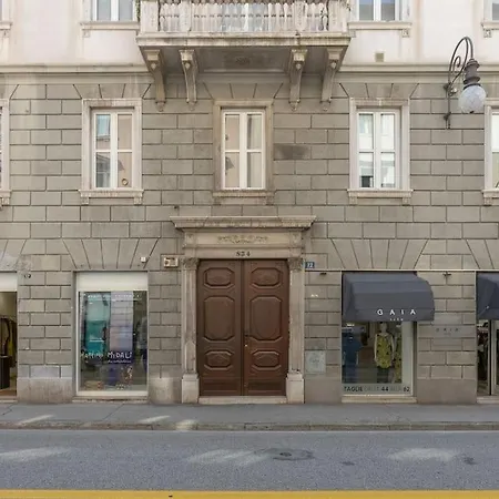 公寓 Centro I Imbriani 12/b *